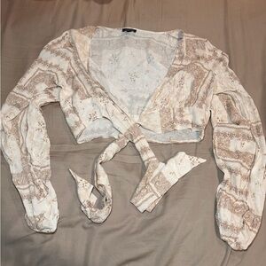 Front tie long sleeve Women's Wrap Top